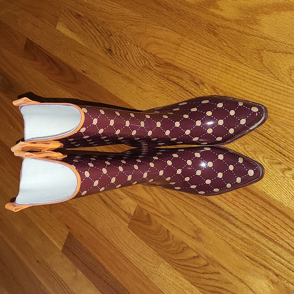 Stadium Stompers Rain Boots Maroon and Orange VT - Picture 4 of 5